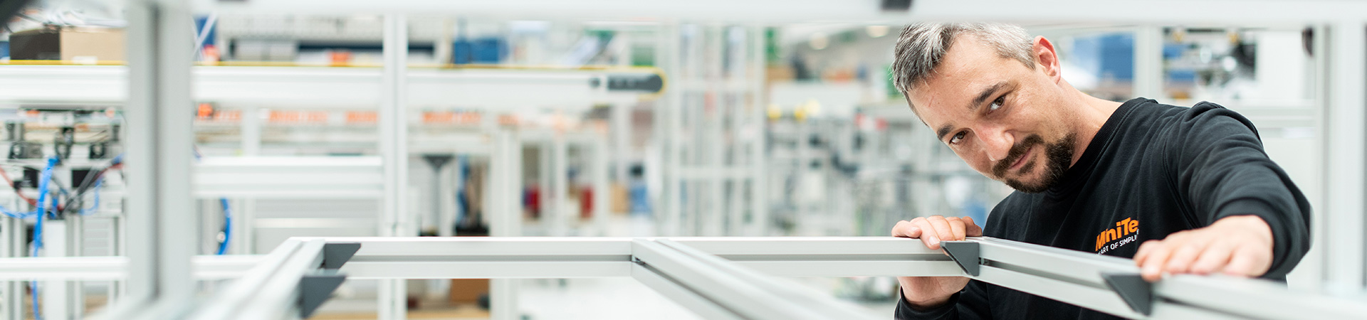 Profilés de contreventement en alu